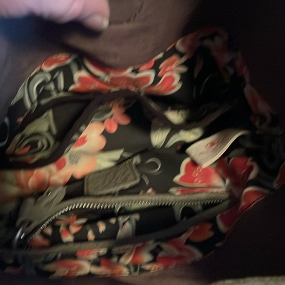 Lucky Brand suede leather satchel/tote, zipper and pocket interior compartments - Picture 7 of 12